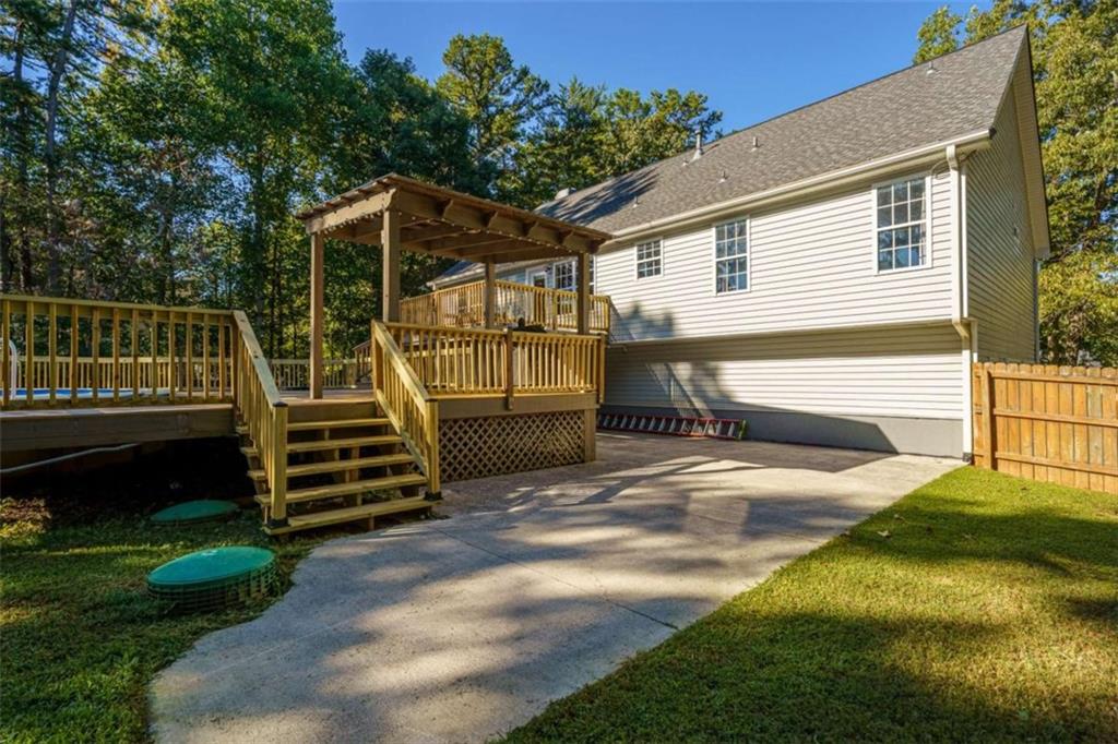 141 Riverstone Way Property Photo 38
