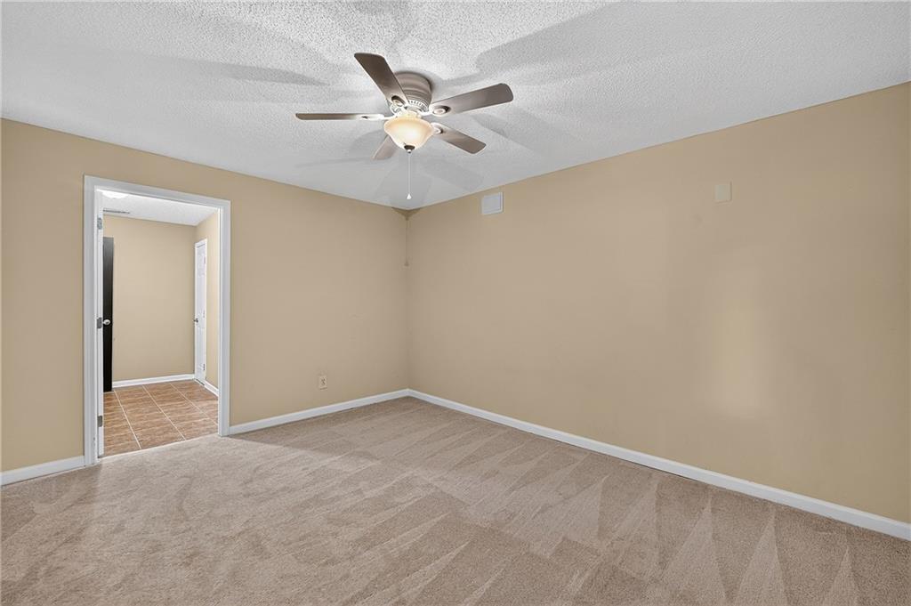 1735 Riverglen Drive Property Photo 34