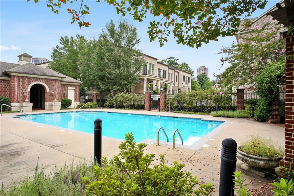 3635 E Paces Circle Ne Unit 1219 Property Photo 28