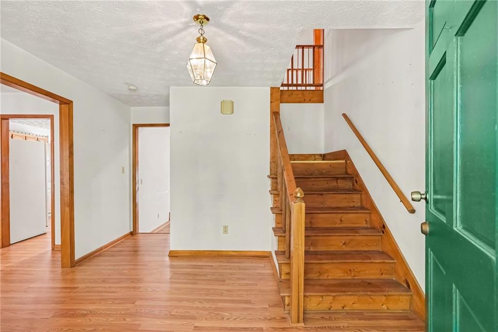 948 Hightower Trail Property Photo 8