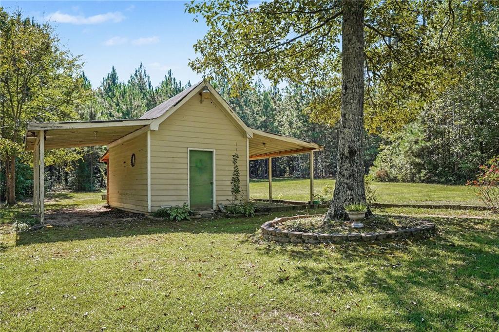 948 Hightower Trail Property Photo 42