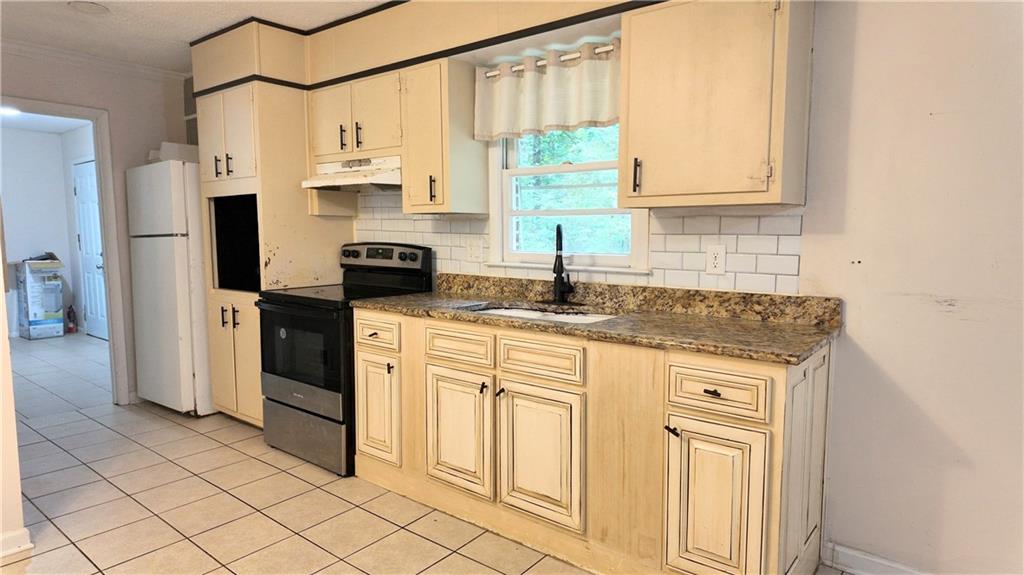 3831 Braswell Circle Property Photo 2