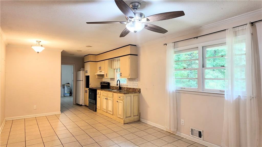 3831 Braswell Circle Property Photo 3