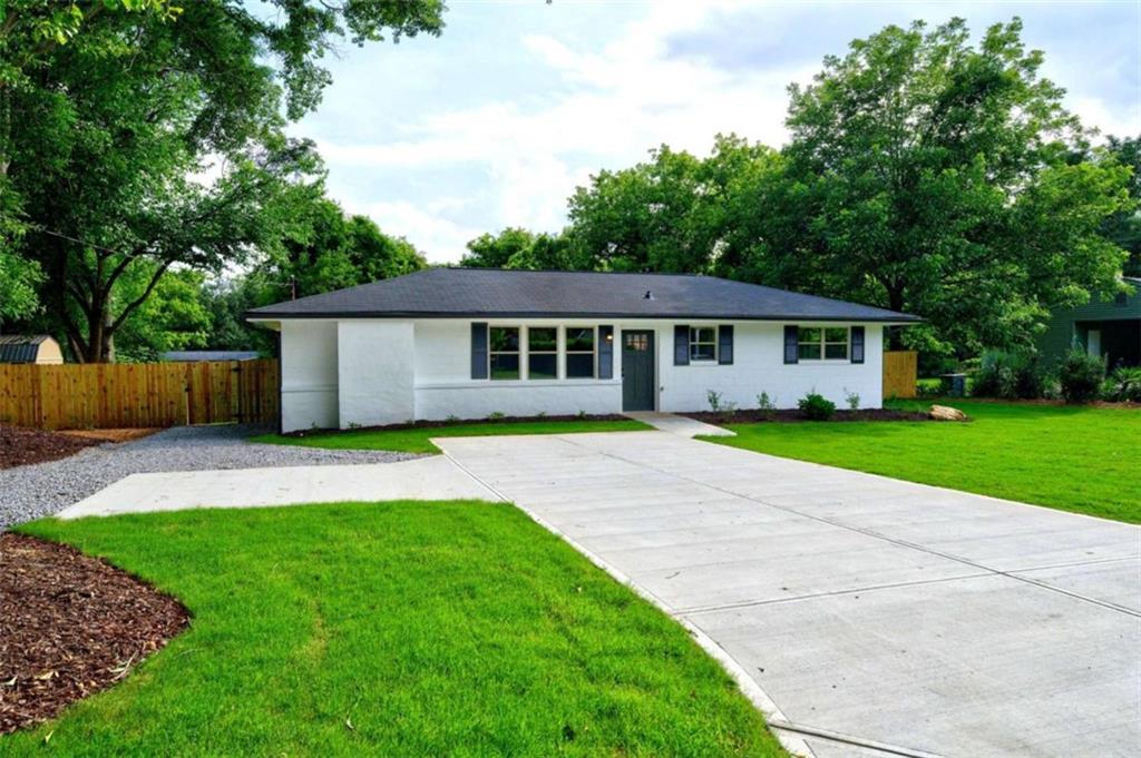230 Morningview Drive Property Photo 2