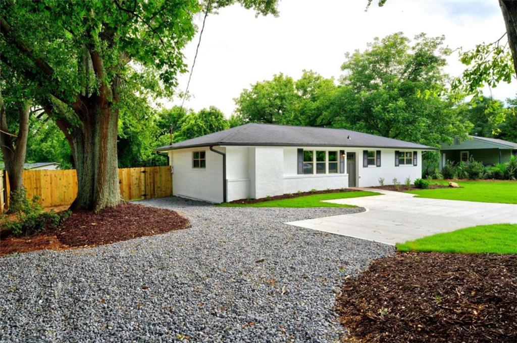 230 Morningview Drive Property Photo 3