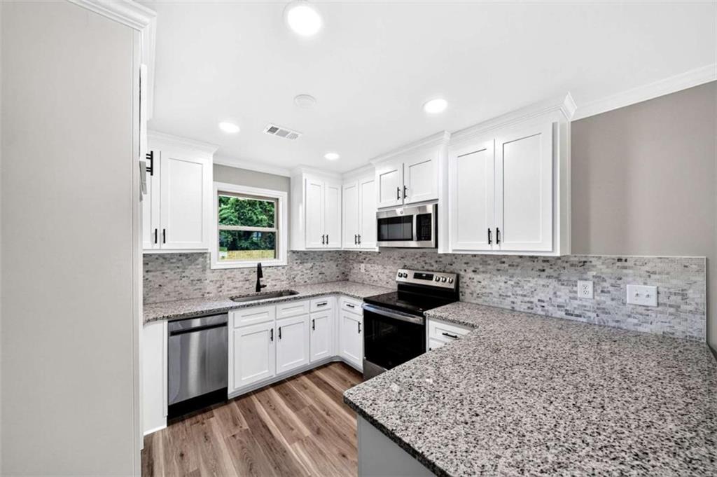 230 Morningview Drive Property Photo 8