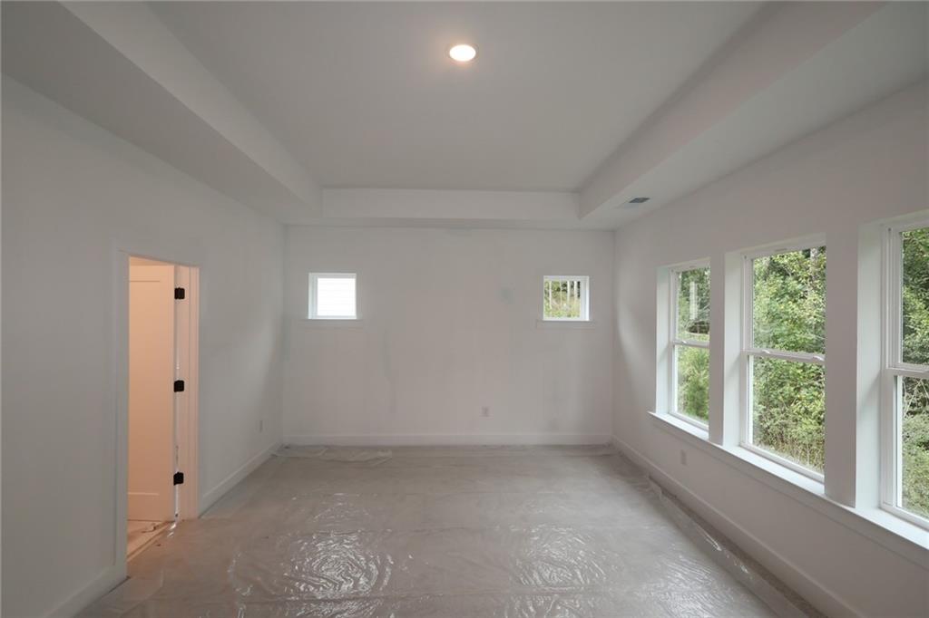 4555 Beechnut Circle Property Photo 8