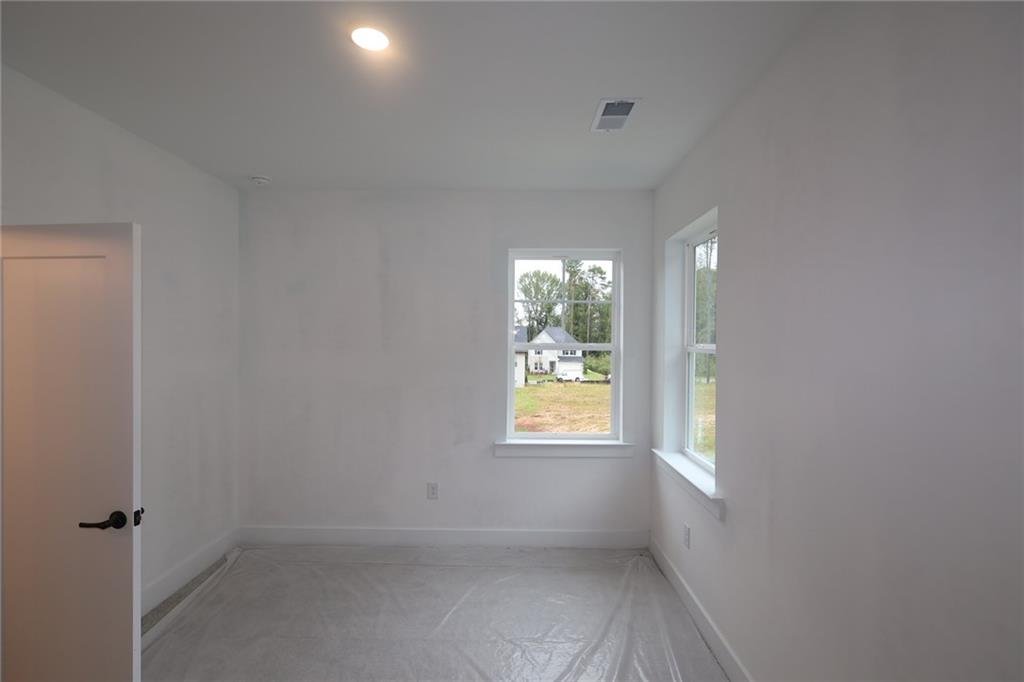 4555 Beechnut Circle Property Photo 9