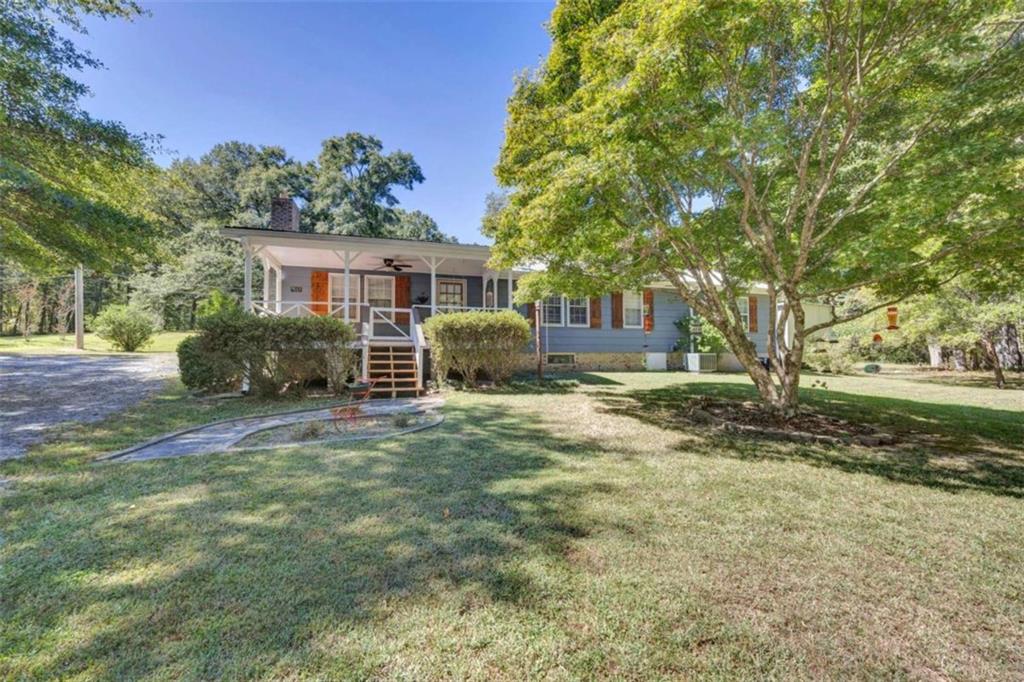 229 E Soule Street E Property Photo 1