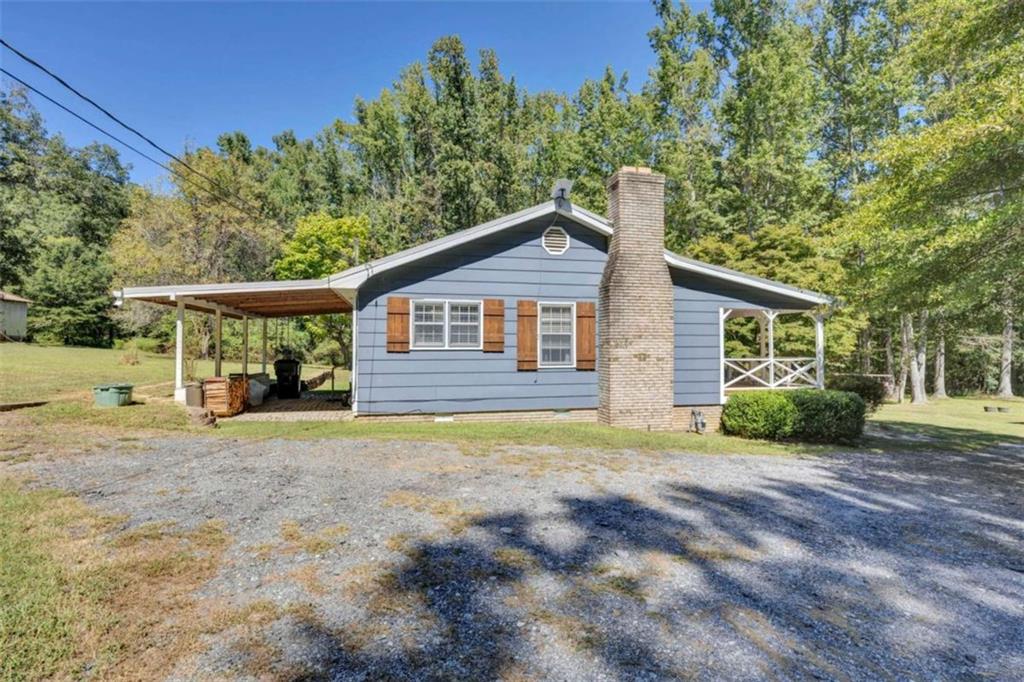 229 E Soule Street E Property Photo 2