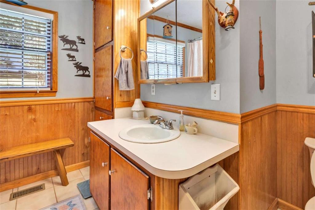 229 E Soule Street E Property Photo 27