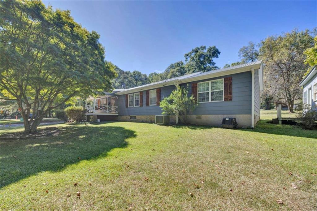 229 E Soule Street E Property Photo 34