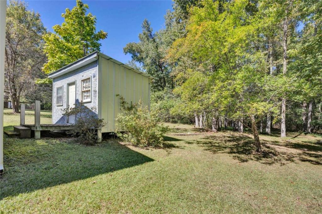 229 E Soule Street E Property Photo 35