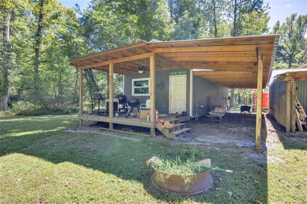 229 E Soule Street E Property Photo 39