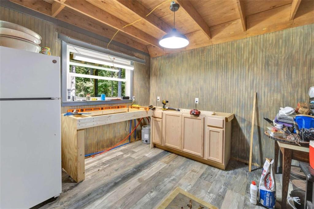 229 E Soule Street E Property Photo 42