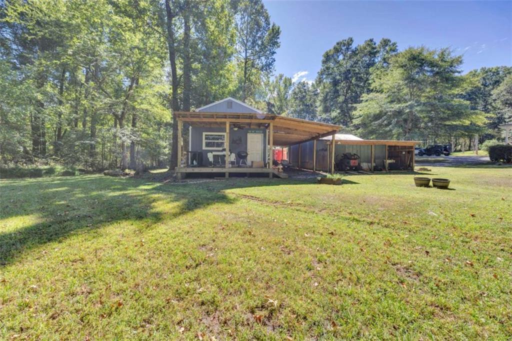 229 E Soule Street E Property Photo 44