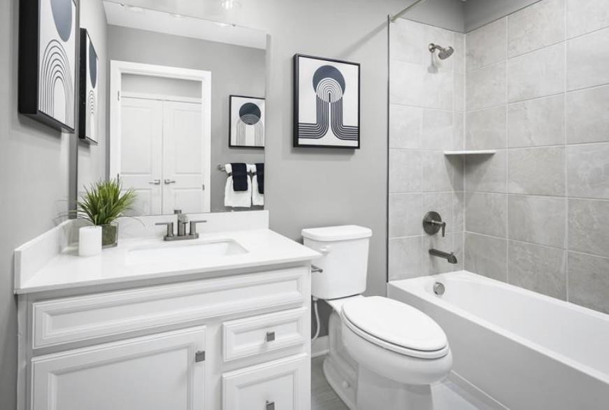 2420 Green Juniper Way Property Photo 14
