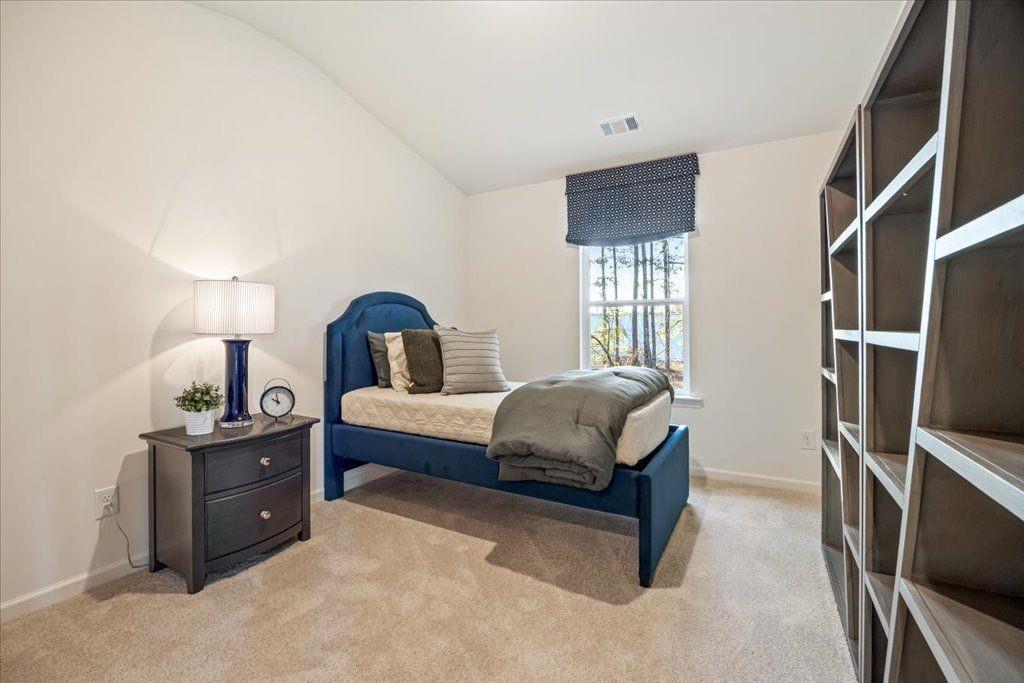 2562 Riverside Road Property Photo 16