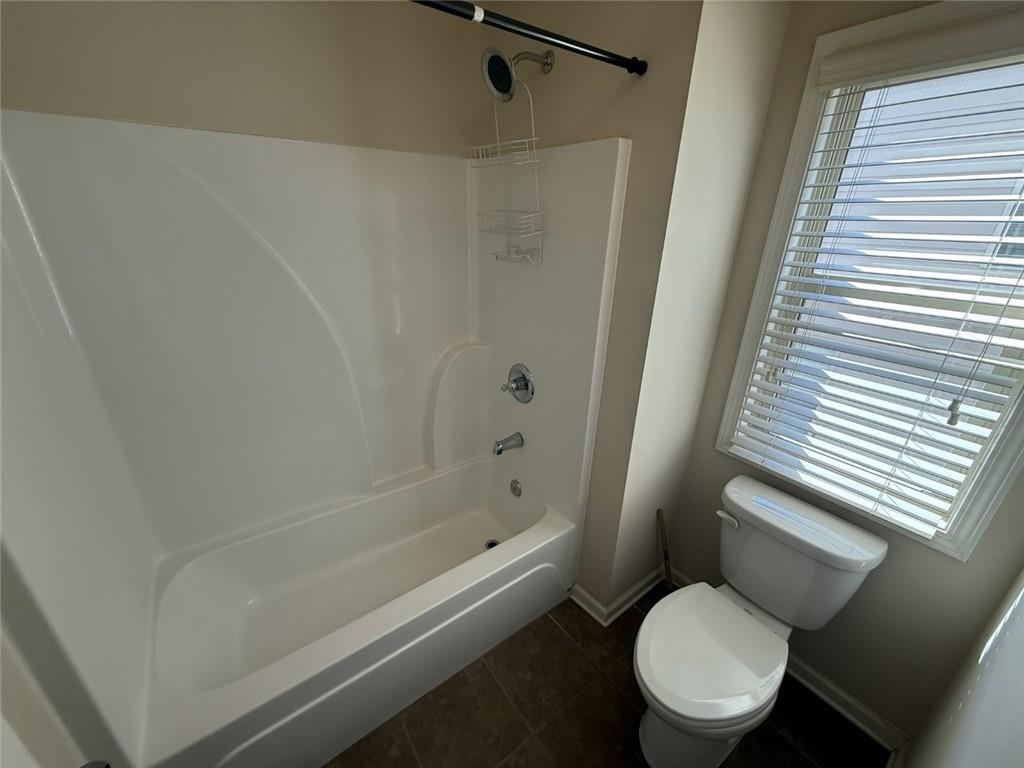 5085 Breezewood Circle Property Photo 20