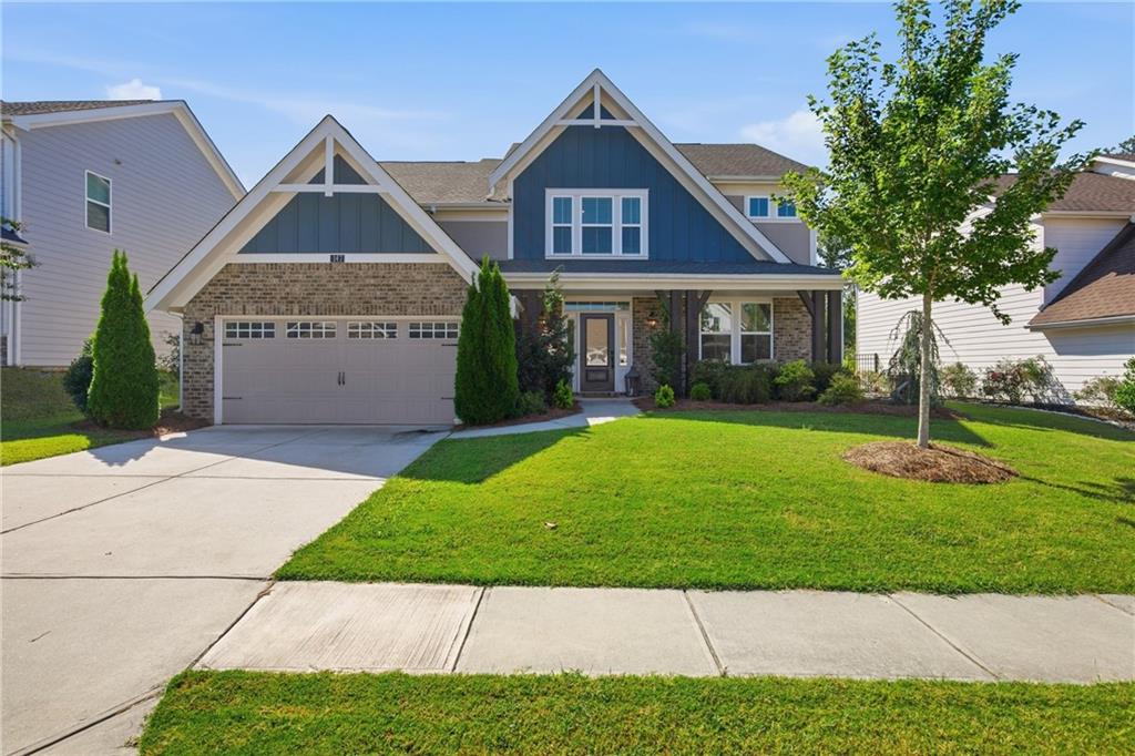 147 Michigan Circle Property Photo 1