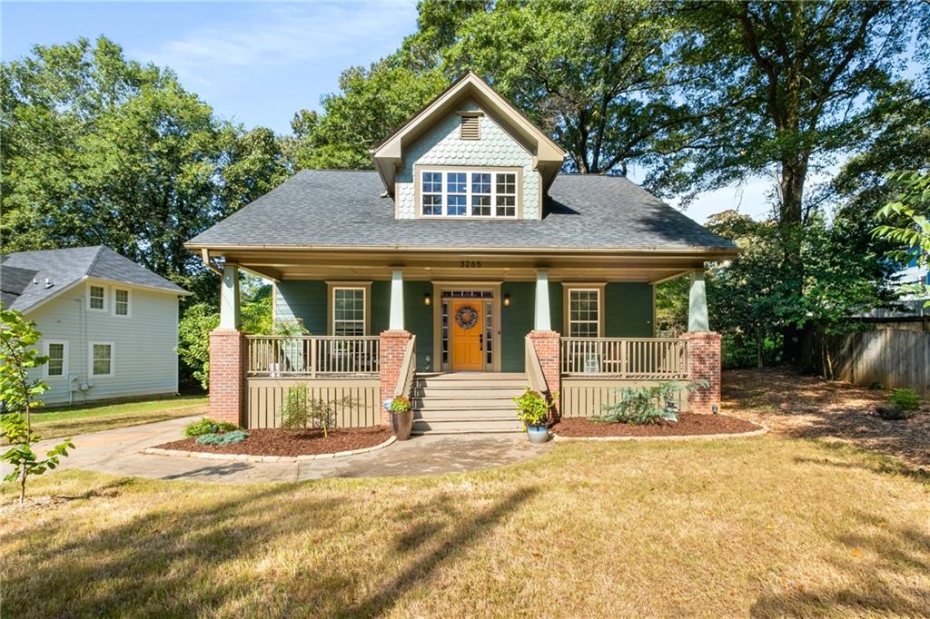 3265 College Street Property Photo 1