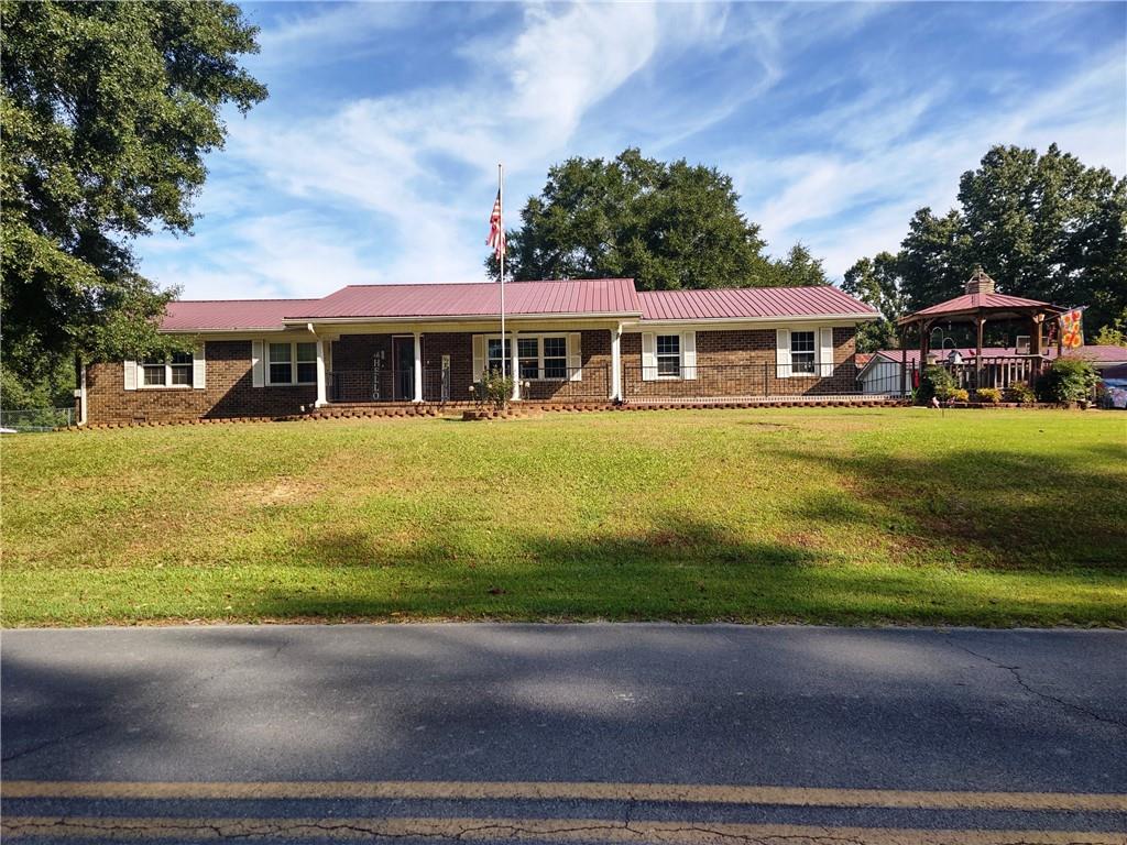 245 Red Oak Road Property Photo 1
