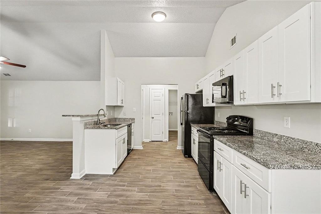 6934 Red Bone Way Property Photo 6