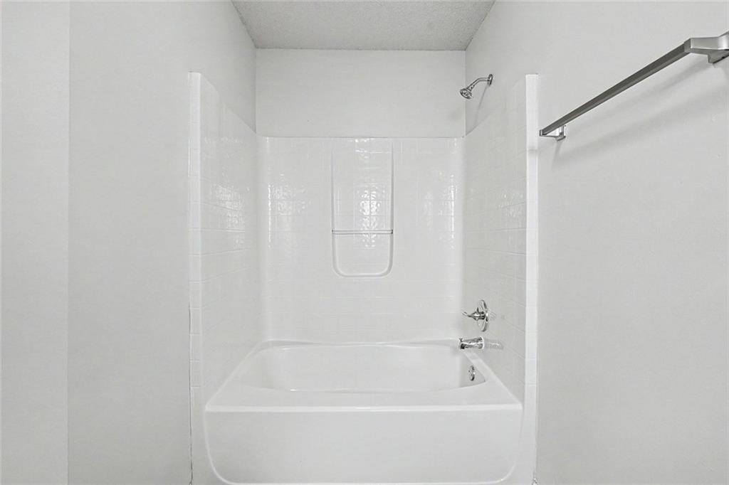 6934 Red Bone Way Property Photo 13
