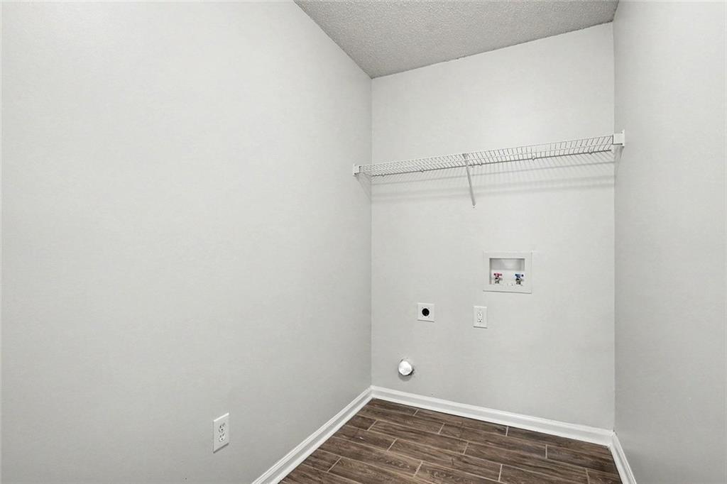 6934 Red Bone Way Property Photo 20