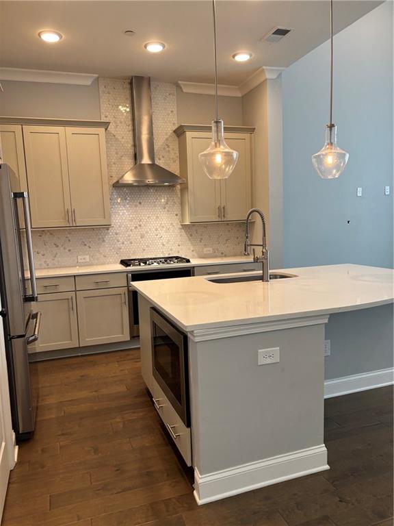 1058 Kirkland Circle Property Photo 3