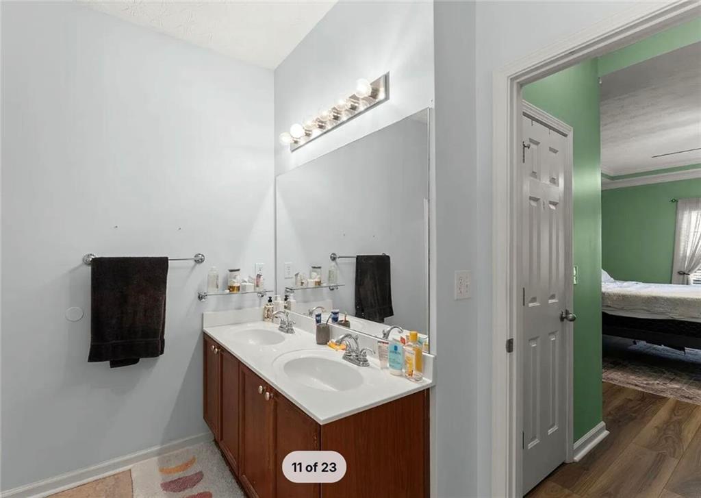 125 Liberty Drive Property Photo 11