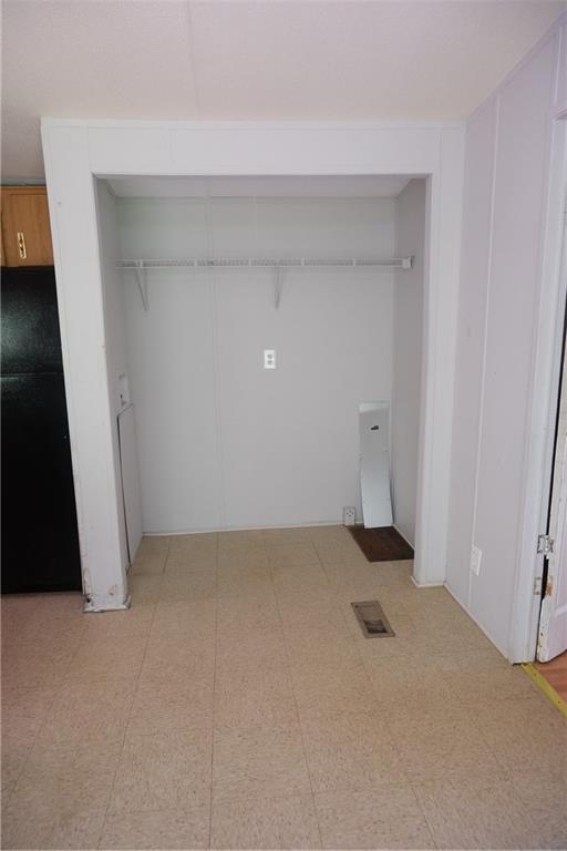6175 Leigh Lane Property Photo 11