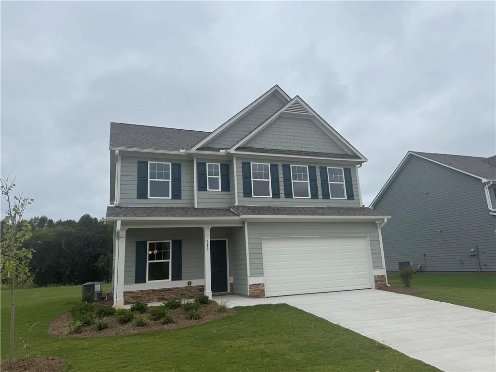 215 Hampton Hollow Drive Property Photo 1