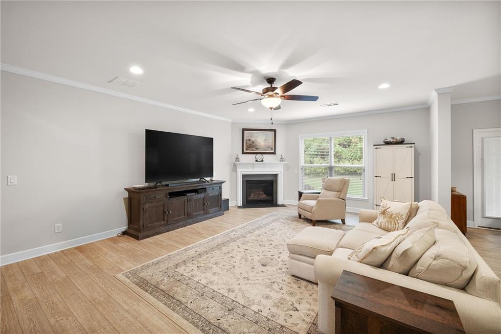 6576 Red Hawk Way Property Photo 14