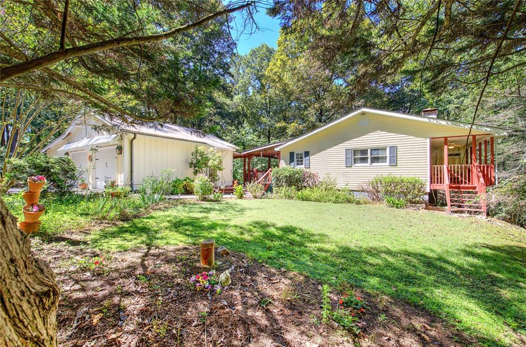 2108 Blackberry Mtn Road Property Photo 1