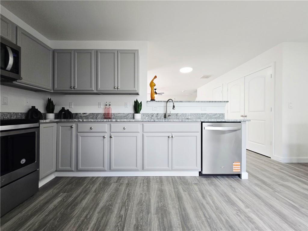 2529 Piering Drive Property Photo 14