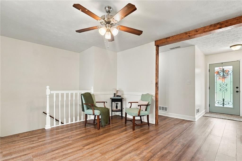 408 White Way Property Photo 17