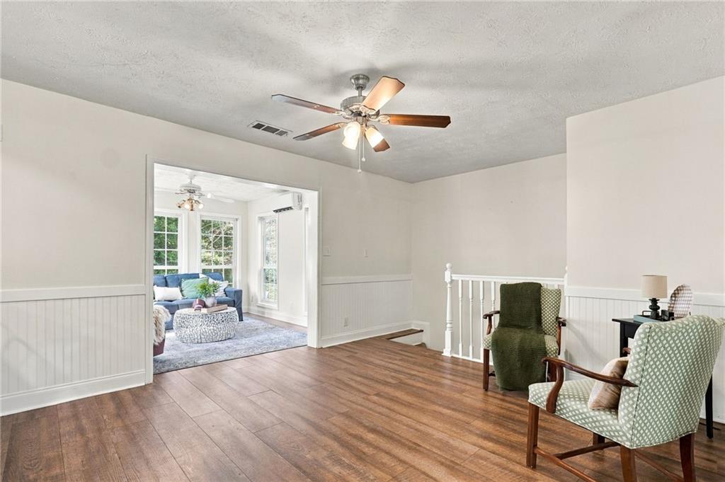 408 White Way Property Photo 18