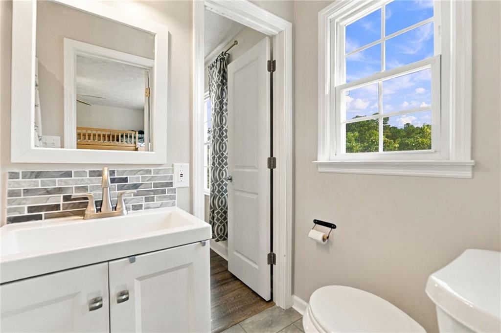 408 White Way Property Photo 26