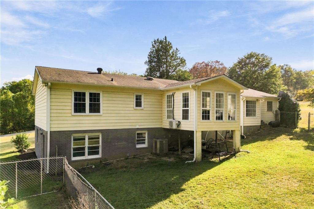 408 White Way Property Photo 34