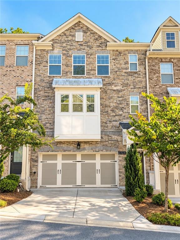 1323 Rosen Road Property Photo 1