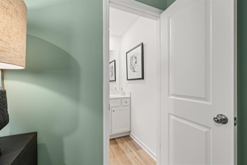 917 Summer Rain Way Property Photo 34