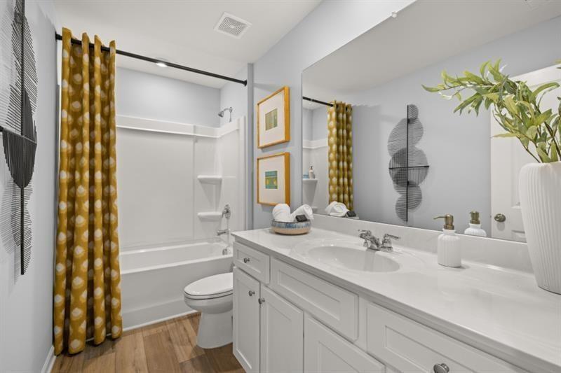 917 Summer Rain Way Property Photo 36