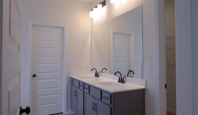 712 Shetland Trail Property Photo 9