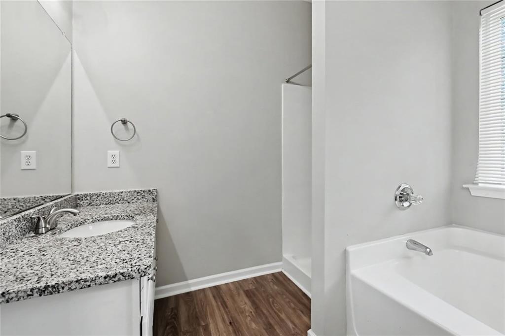 4102 Robin Circle Property Photo 11