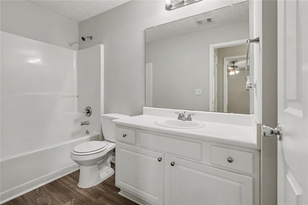 4102 Robin Circle Property Photo 14