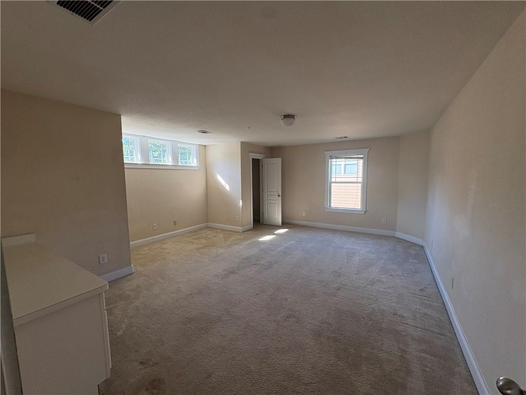 404 Park Place Property Photo 13