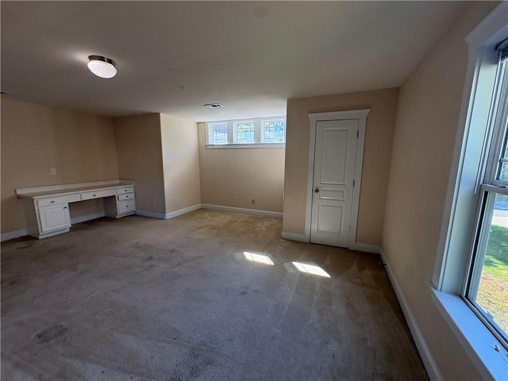 404 Park Place Property Photo 15