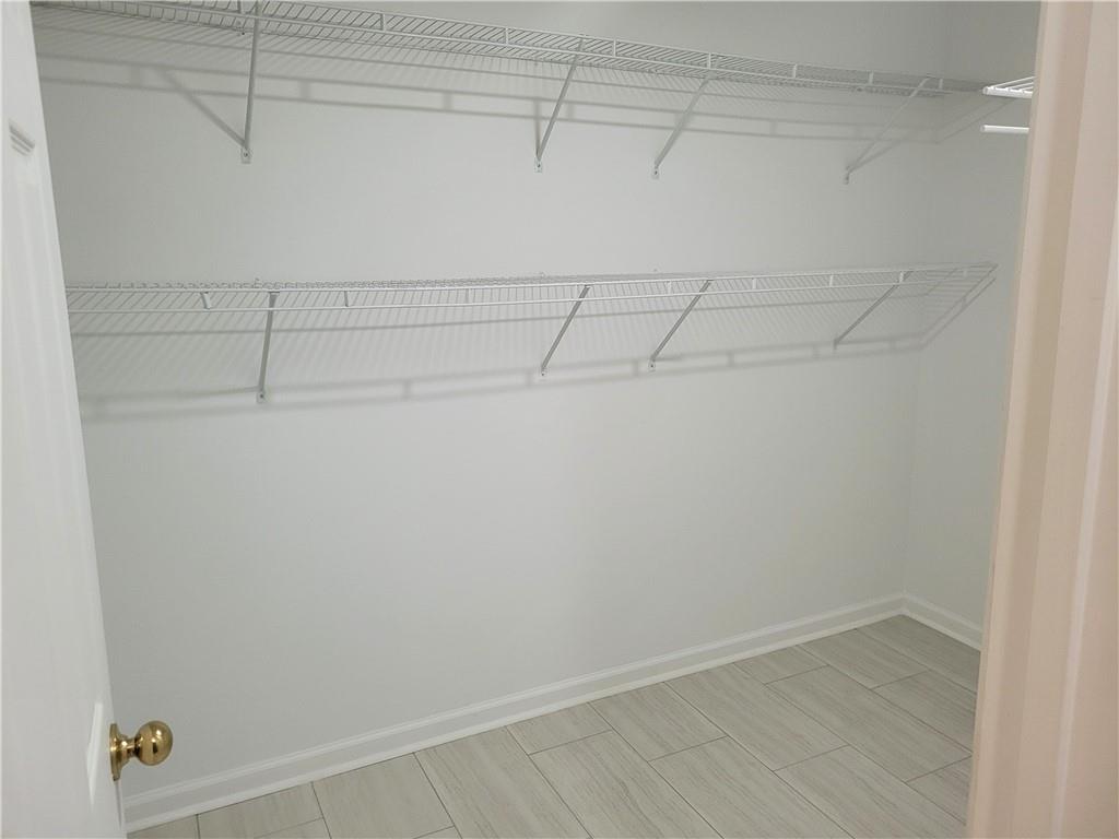 2360 Pettit Drive Property Photo 22