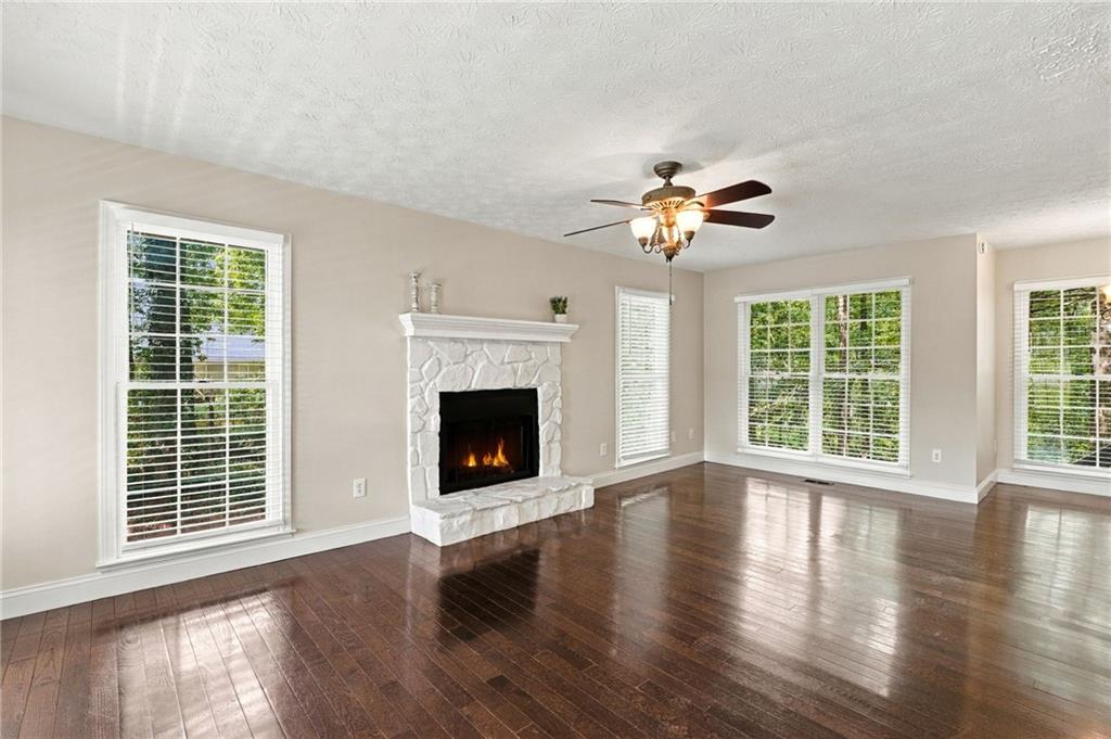 41 Red Oak Circle Property Photo 8